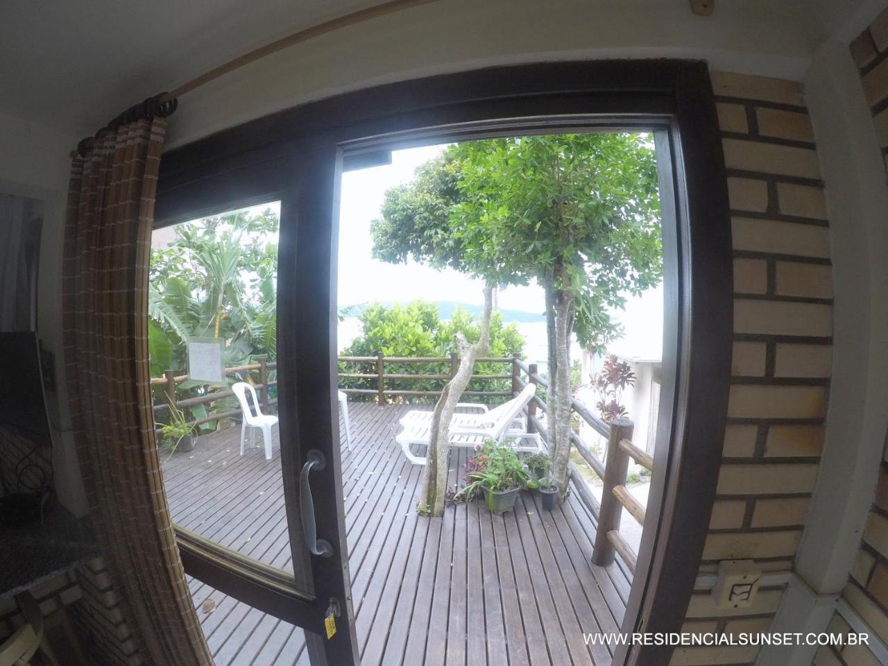 邦比尼亚斯Residencial Sunset公寓式酒店 外观 照片